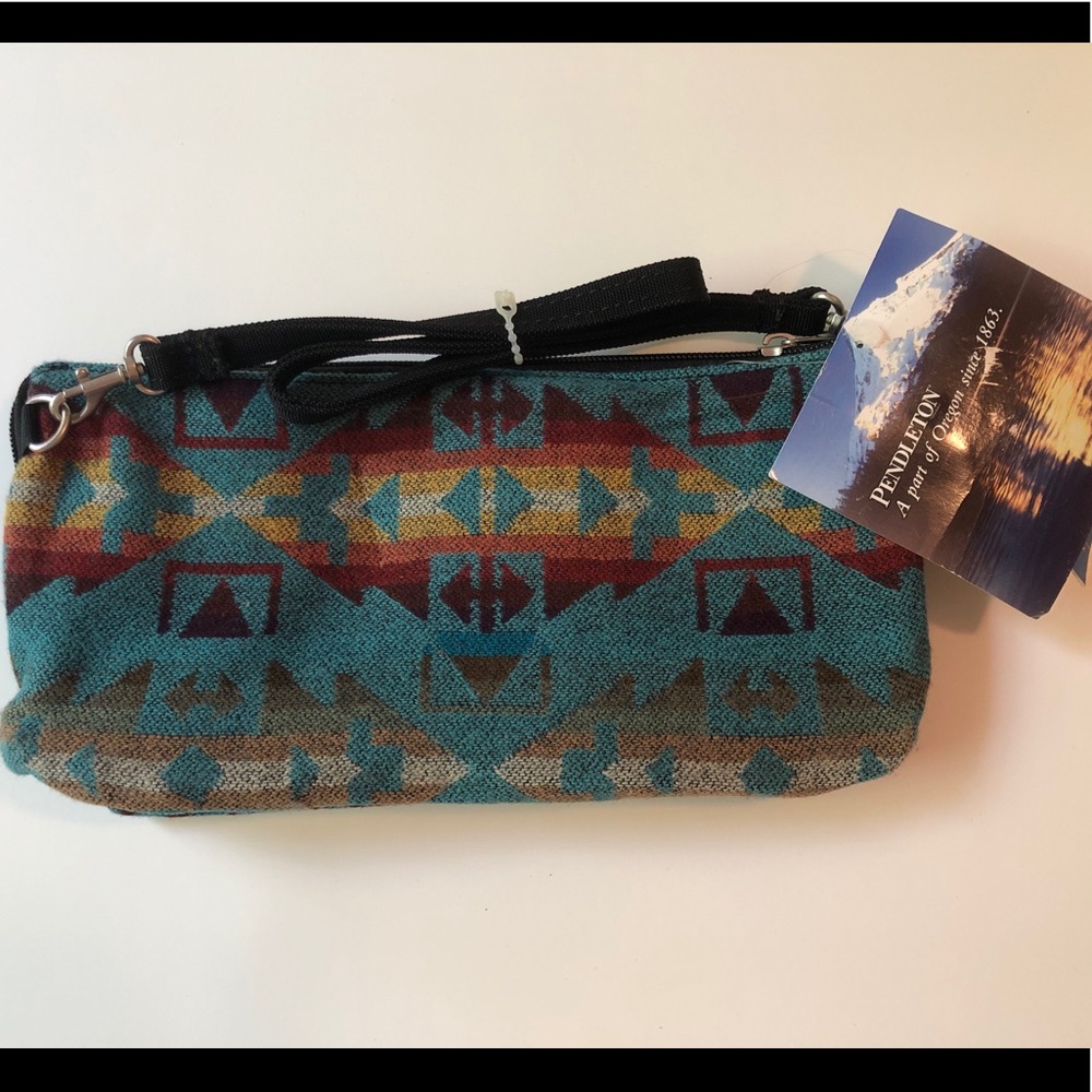 Pendleton Clutch / Wallet / Pouch with Strap - NWT